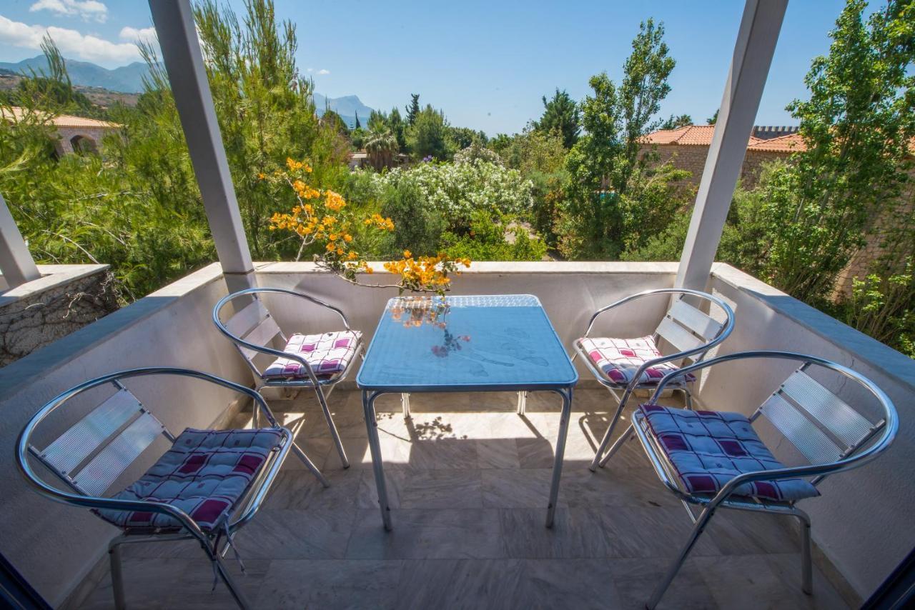Apartment Ifigenia's Stoupa