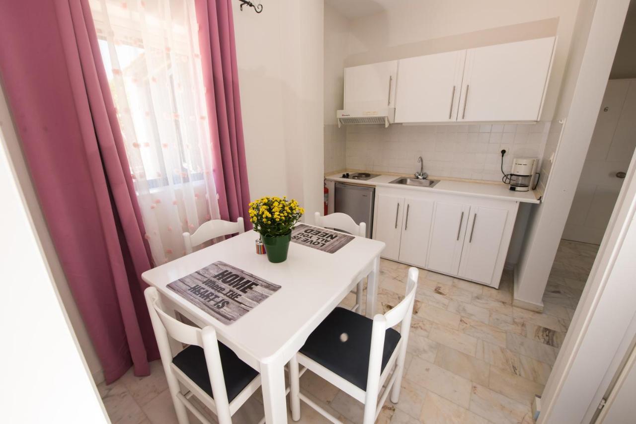 Apartment Ifigenia's *